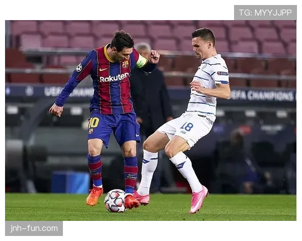 主导出球稳住后防：特尔施特根本赛季比上季更果断